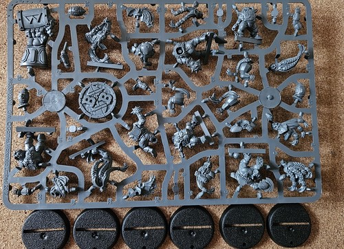 Blood bowl dwarf - blood,