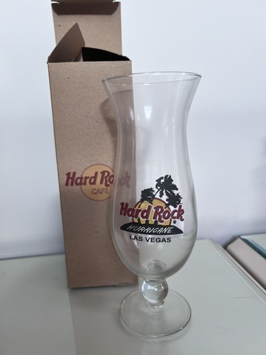 Hard rock cafe - rock, tall