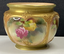 Antique Royal Worcester Porcelain Vase Pattern F 132 - A H 10 . 54  Roses 1909