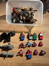 Various Vintage Lego Castle Minifigure Parts And Accessories - Wolfpack, Pirates