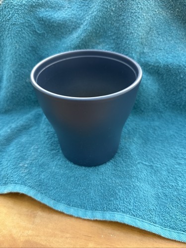 Plant pot - plant,
