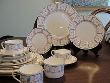 COALPORT MISTRAL 4 5-PIECE