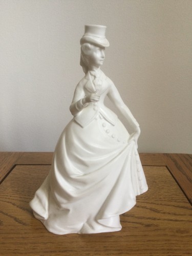 Royal worcester equestrienne - worcester, "equestrienne"