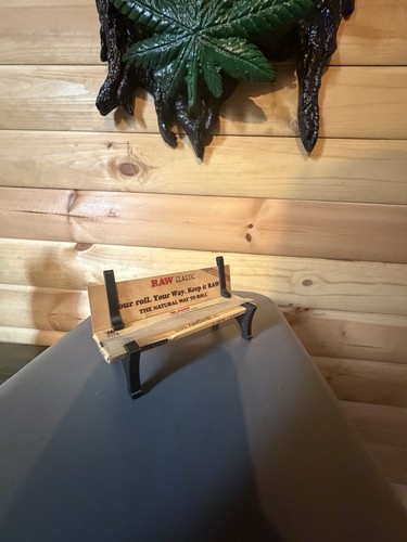 Rolling paper bench - paper,