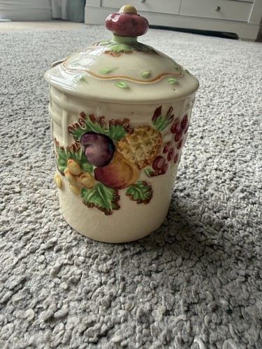 Wilkinson jam pot - j,