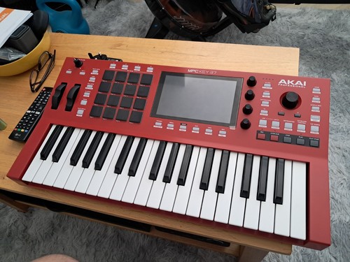 Akai mpc key boxed - key,