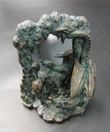 Catching dreams mirror dragon - catching,