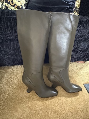 Russel bromley leather boots - leather,