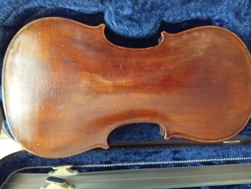 Vintage violin with - violin, case
