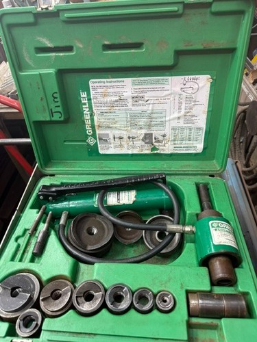 Greenlee 7646 knockout set - 7646,