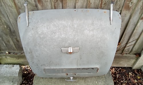 Morris minor 1000 bootlid - /,