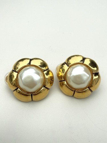 Chanel vintage faux pearl - faux,