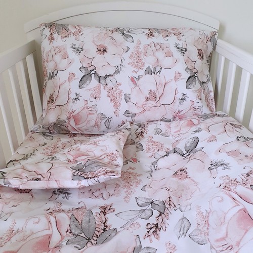 Pastel pink flowers cot - flowers,