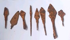 LOT OF 7 ROMAN IRON ARROWHEADS & 1 MEDIEVAL CROSSBOW BOLT 200-1400AD. War Relics