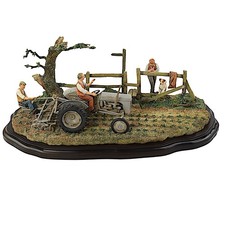 Country Artists, Tractor