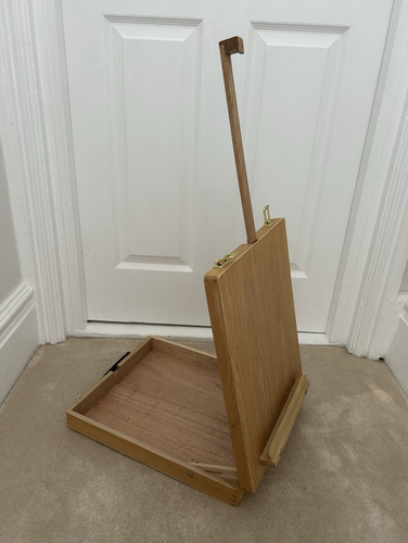 Wooden portable tabletop box - portable,