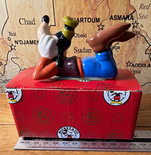 Enesco disney goofy stomach - enesco,