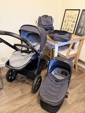 Oyster 3 Pram/Pushchair/Travel System City Grey Gunmetal Includes Extras
