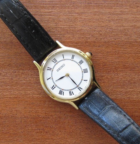 Classic seiko ladies gold tone - ladies,