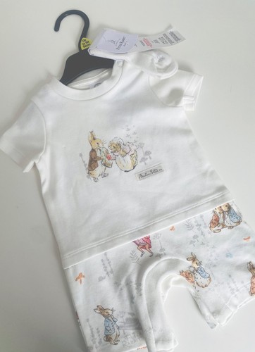 Month bnwt peter rabbit - peter,