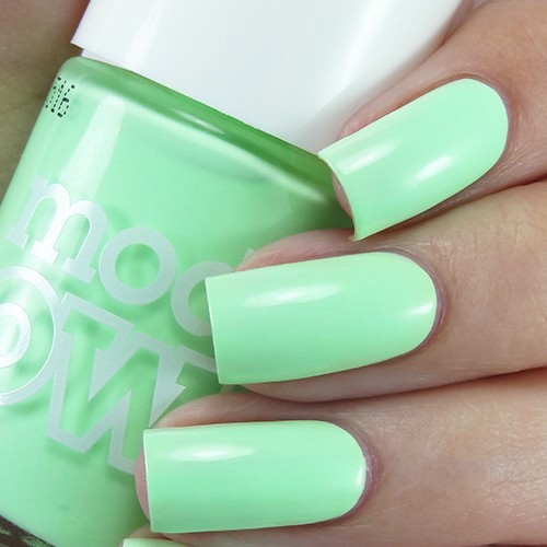 Models own nail varnish - nail,