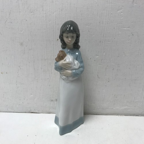 Nao lladro girl with - girl, puppy