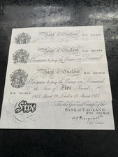 White £5 Notes 3 Consecutive Pristine Condition notes (look Uncirculated)