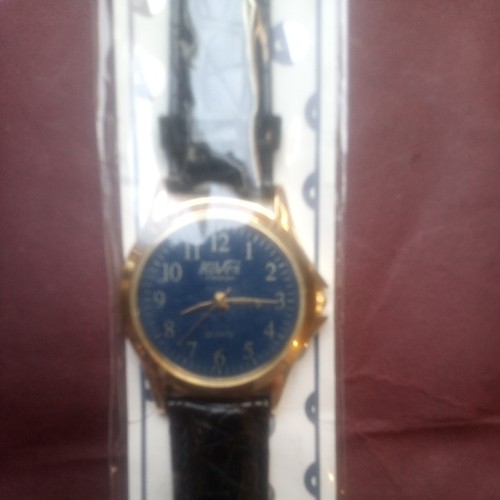 New quartz wristwatch roven - new, "roven