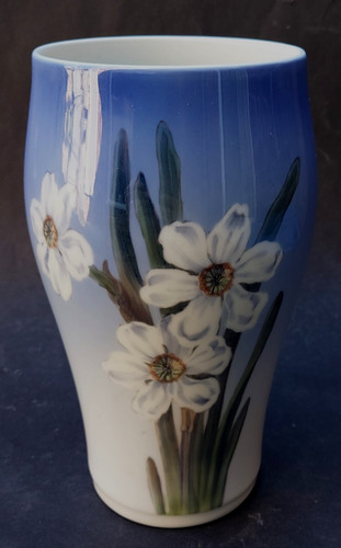 Pretty royal copenhagen floral - pretty,