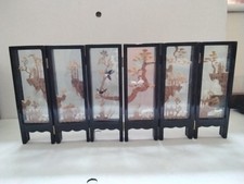 VINTAGE CHINESE HAND CARVED