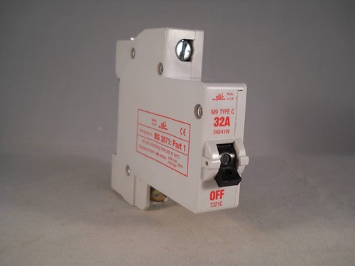 Bill mcb type amp m9 - mcb, c