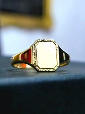 Vintage 9ct Yellow Gold Square Men's Signet Ring size T Perfect for Engraving