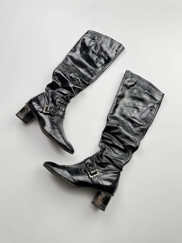 Vintage black leather - black,
