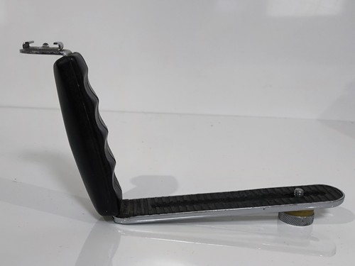 Vintage camera grip - l, flash