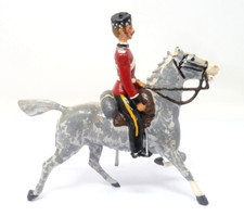 BRITAINS LEAD MOUNTED ROYAL