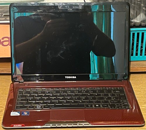 Toshiba sattelite t130 11j - toshiba, t130-11j