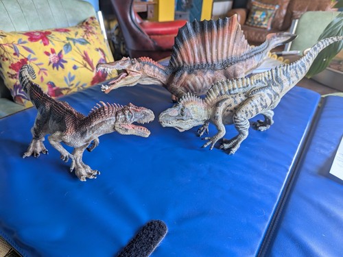Papo dinosaur bundle - papo,