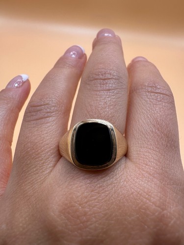 Pre owned 9ct yellow - yellow, gold