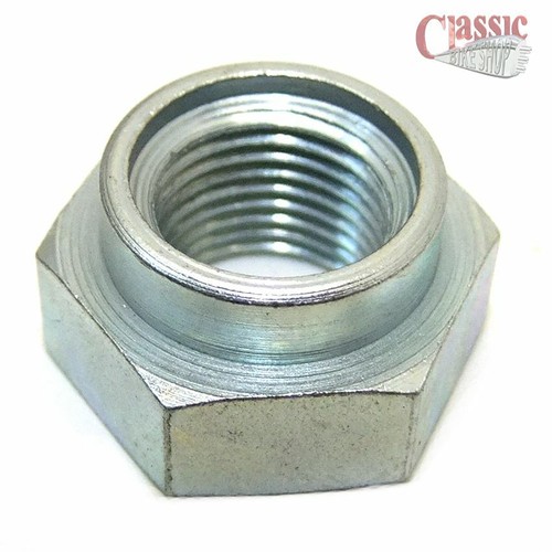 Triumph clutch centre nut - triumph,