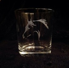 HORSE HEAD ETCHED WHISKEY
