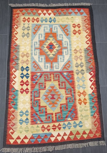 Artisan handmade kilim rug - handmade,