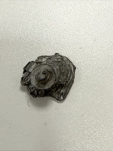 Metal talisman ranger toad - metal,
