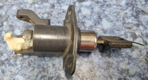 90271465 tailgate lock key - 90271465,