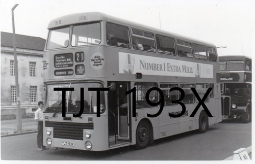 Bournemouth yellow buses - yellow, 193