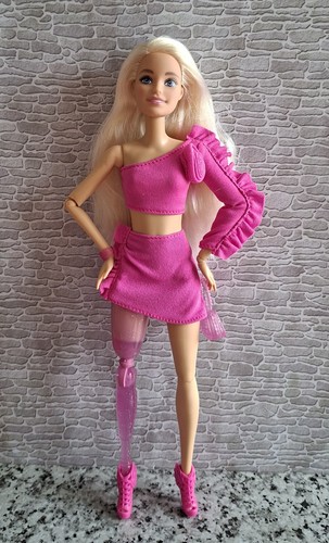Barbie deluxe style doll 2 - barbie,