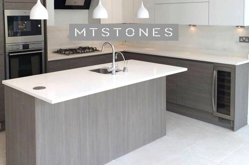 Super white quartz kitchen - quartz,