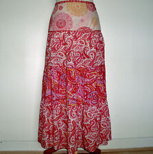 Pretty paisley Vintage tiered