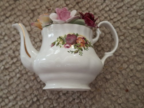 Vintage royal albert - vintage,