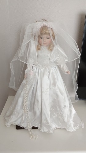 Vintage large bride doll - vintage,