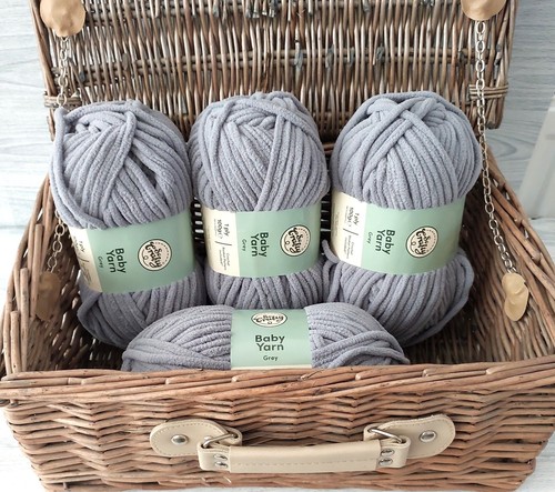 Crafty baby yarn chenille - baby,